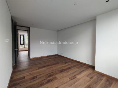 Apartamento de 2 alcobas en venta en El Poblado, Medellín, 104 m² · foto 7 de 13