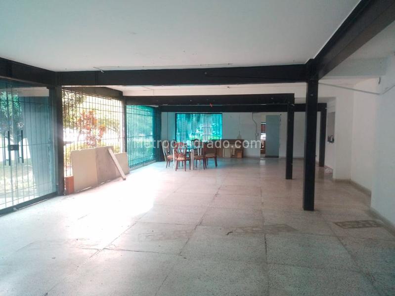 Local Comercial en Arriendo, LAURELES, Medellín - Vista 2