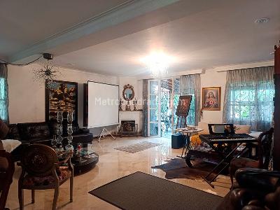 House for rent in EL POBLADO, Medellín