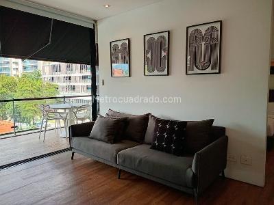 Apartamento de 2 alcobas en venta en El Poblado, Medellín, 91 m² · foto 4 de 13