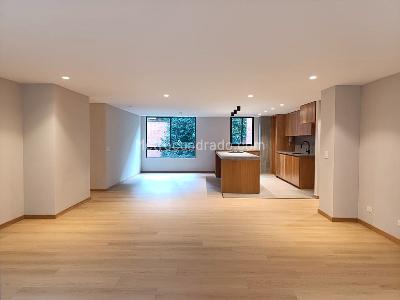 Apartamento de 3 alcobas en venta en El Poblado, Medellín, 165 m² · foto 2 de 20