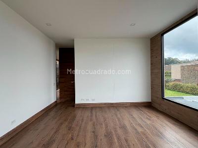 Casa de 4 alcobas en venta en Envigado, Envigado, 500 m² · foto 11 de 17