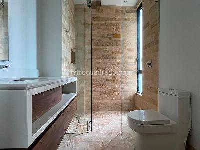 Casa de 4 alcobas en venta en Envigado, Envigado, 500 m² · foto 16 de 17