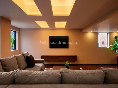 Apartamento en venta en El Poblado, Medellín · foto 3 de 20