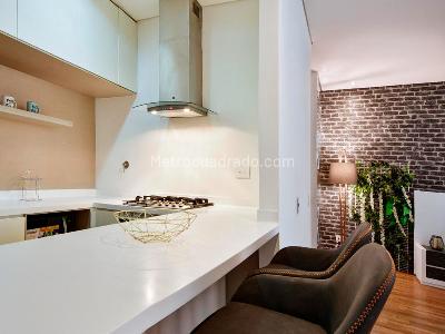 Apartamento de 2 alcobas en venta en El Poblado, Medellín, 84 m² · foto 8 de 15