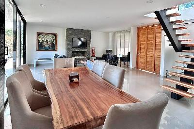 Casa de 3 alcobas en venta en Envigado, Envigado, 300 m² · foto 3 de 17