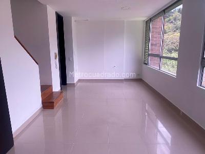 Office for rent in EL POBLADO, Medellín