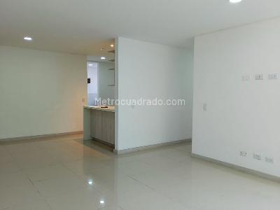 Apartamento de 3 alcobas en arriendo en El Poblado, Medellín, 88 m² · foto 4 de 14