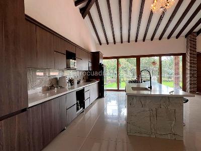 Casa de 4 alcobas en venta en Rionegro, Rionegro, 400 m² · foto 5 de 20