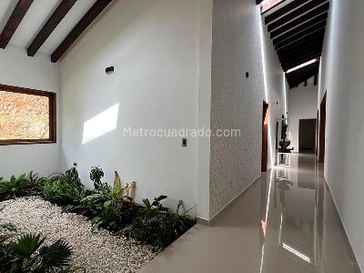 Casa de 4 alcobas en venta en Rionegro, Rionegro, 400 m² · foto 8 de 20
