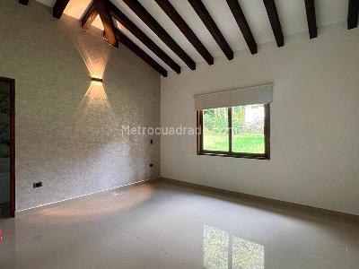 Casa de 4 alcobas en venta en Rionegro, Rionegro, 400 m² · foto 9 de 20
