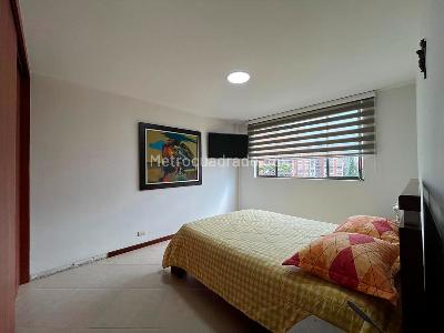 Apartamento de 3 alcobas en venta en La Florida, Medellín, 127 m² · foto 13 de 19