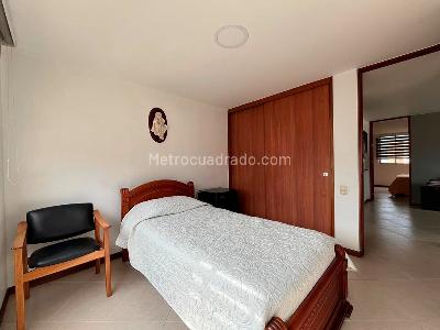 Apartamento de 3 alcobas en venta en La Florida, Medellín, 127 m² · foto 14 de 19