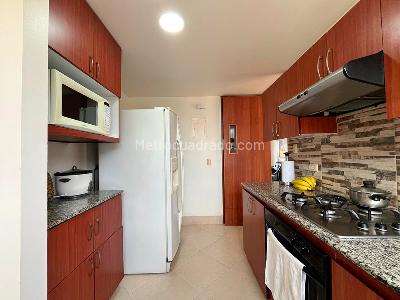 Apartamento de 3 alcobas en venta en La Florida, Medellín, 127 m² · foto 7 de 19