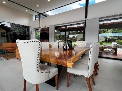 Casa de 4 alcobas en venta en Rionegro, Rionegro, 570 m² · foto 3 de 19