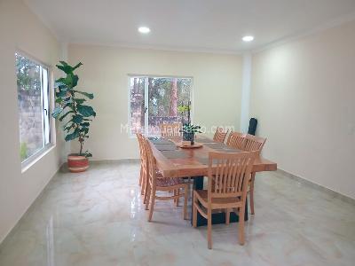 Casa en arriendo en Envigado, Envigado · foto 3 de 16