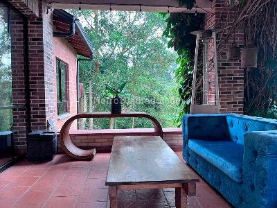 Casa de 5 alcobas en venta en Envigado, Envigado, 550 m² · foto 18 de 20