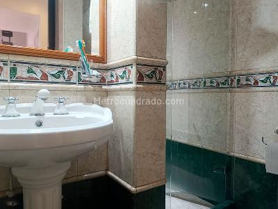 Casa de 3 alcobas en venta en El Poblado, Medellín, 260 m² · foto 17 de 20