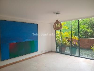 Apartamento de 3 alcobas en venta en El Poblado, Medellín, 178 m² · foto 5 de 18