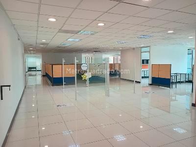 Oficina en Arriendo, EL POBLADO, Medellín