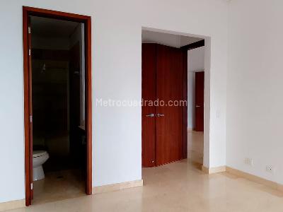 Casa en arriendo en El Poblado, Medellín · foto 16 de 20