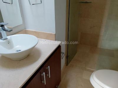 Casa en arriendo en El Poblado, Medellín · foto 17 de 20