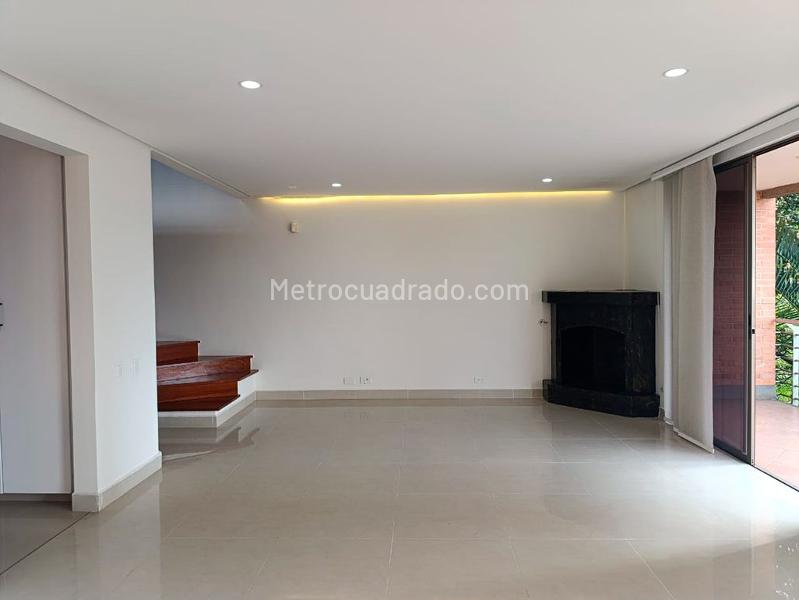 3BR House for Rent in El Poblado Gated Unit with Pool