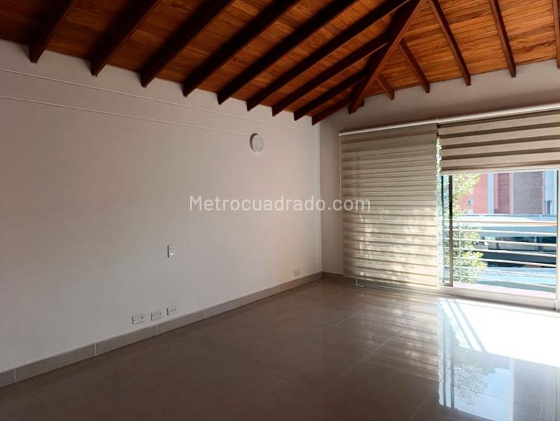 3BR House for Rent in El Poblado Gated Unit with Pool - 9