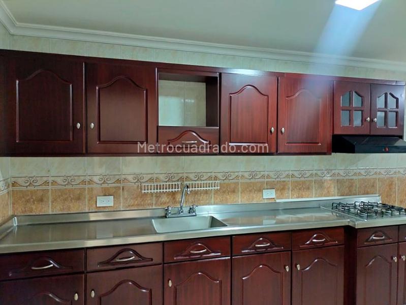 Spacious 3BR Apartment in El Poblado - 5