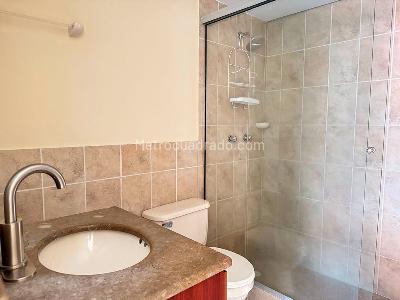 Apartamento de 2 alcobas en arriendo en El Poblado, Medellín, 78 m² · foto 13 de 13