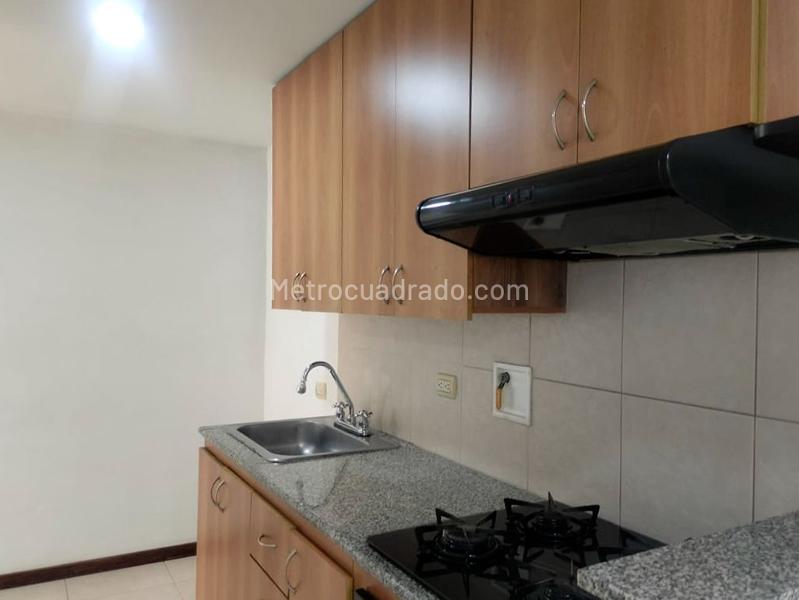 Apartamento Acogedor de 2 Alcobas con Amenidades en El Poblado - 7