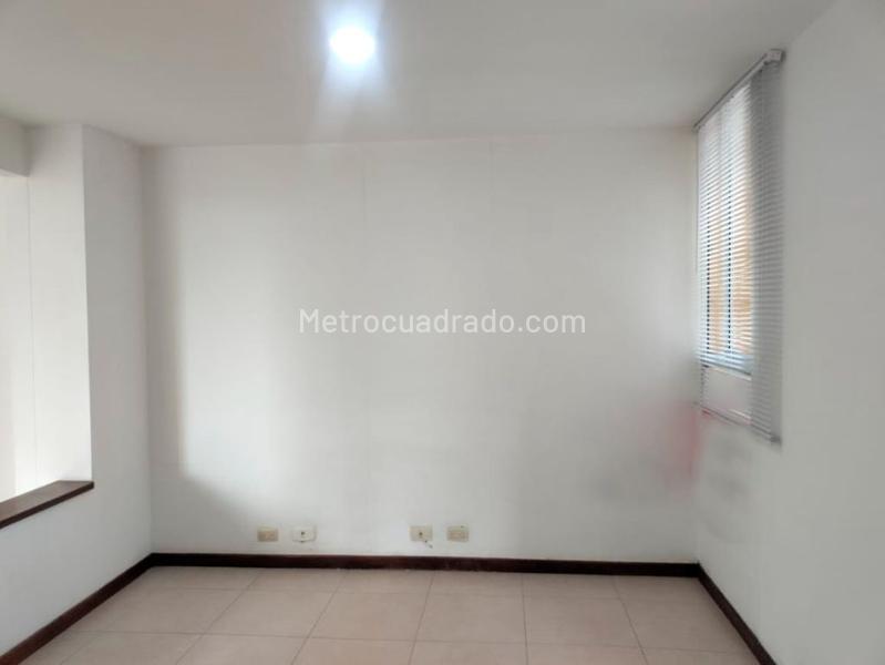 Apartamento Acogedor de 2 Alcobas con Amenidades en El Poblado - 9