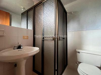 Casa de 3 alcobas en venta en Rionegro, Rionegro, 200 m² · foto 14 de 17
