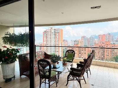 Apartamento de 3 alcobas en venta en El Poblado, Medellín, 386 m² · foto 18 de 19