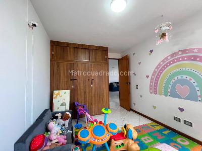 Apartamento de 2 alcobas en arriendo en Los Balsos, Medellín, 85 m² · foto 10 de 12