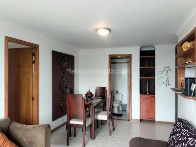 Apartaestudio en arriendo en El Poblado, Medellín, 57 m² · foto 6 de 15