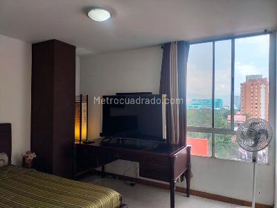 Apartaestudio en arriendo en El Poblado, Medellín, 57 m² · foto 11 de 15