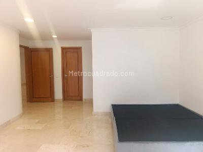 Apartamento de 4 alcobas en venta en El Poblado, Medellín, 437 m² · foto 14 de 20