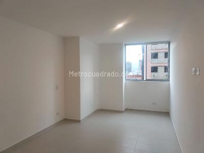 Apartamento de 2 alcobas en arriendo en Villa Carlota, Medellín, 79 m² · foto 8 de 16