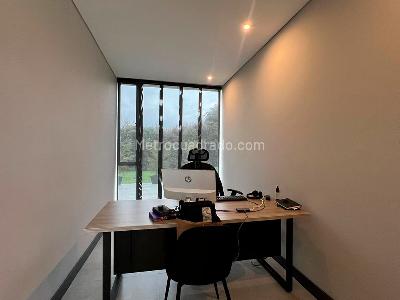 Casa de 3 alcobas en venta en Envigado, Envigado, 350 m² · foto 10 de 19