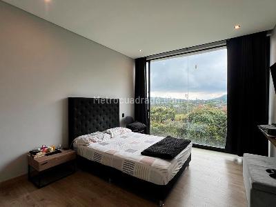 Casa de 3 alcobas en venta en Envigado, Envigado, 350 m² · foto 14 de 19