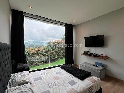 Casa de 3 alcobas en venta en Envigado, Envigado, 350 m² · foto 15 de 19