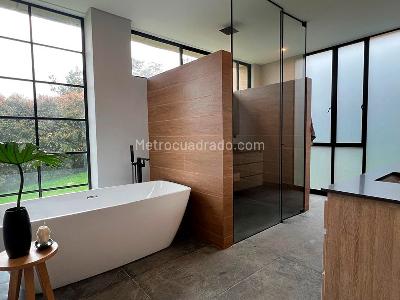 Casa de 3 alcobas en venta en Envigado, Envigado, 350 m² · foto 18 de 19