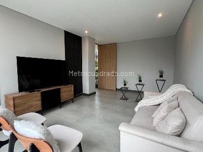 Casa de 3 alcobas en venta en Envigado, Envigado, 350 m² · foto 8 de 19