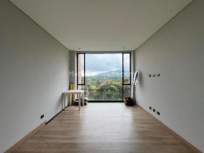 Casa de 3 alcobas en venta en Envigado, Envigado, 350 m² · foto 9 de 19