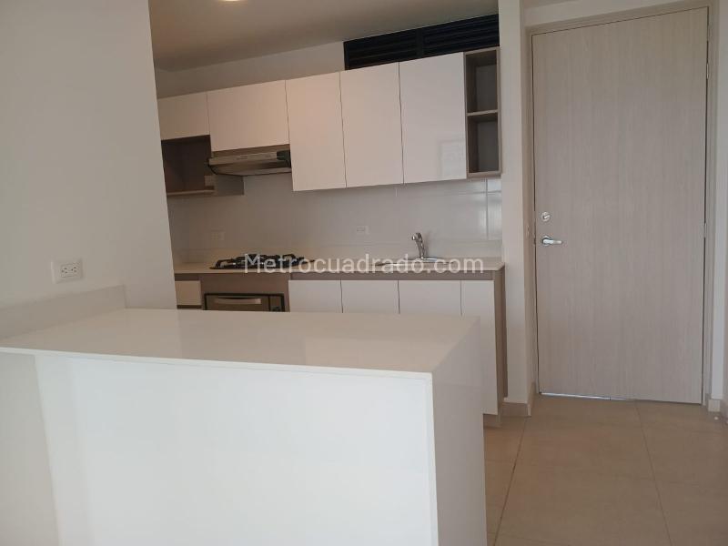 2BR Apartment for Rent in El Poblado with 3 Baths & Pool - 5