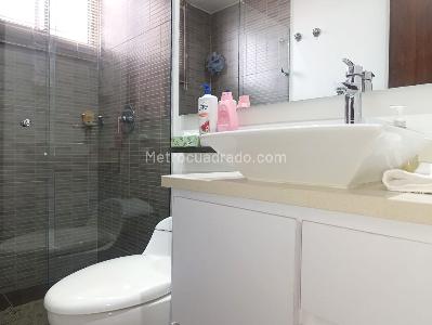 Apartamento en venta en El Poblado, Medellín · foto 16 de 20