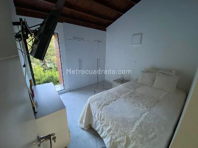 Apartamento en arriendo en El Poblado, Medellín · foto 10 de 12