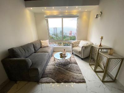 Apartamento en arriendo en El Poblado, Medellín · foto 2 de 12