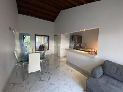 Apartamento en arriendo en El Poblado, Medellín · foto 4 de 12